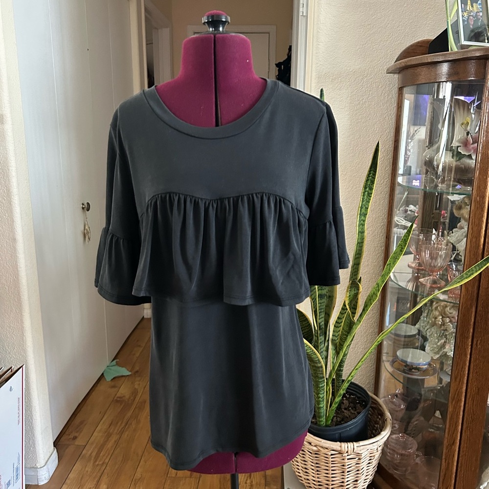 Gypsies & Moondust Black Short Sleeve Top